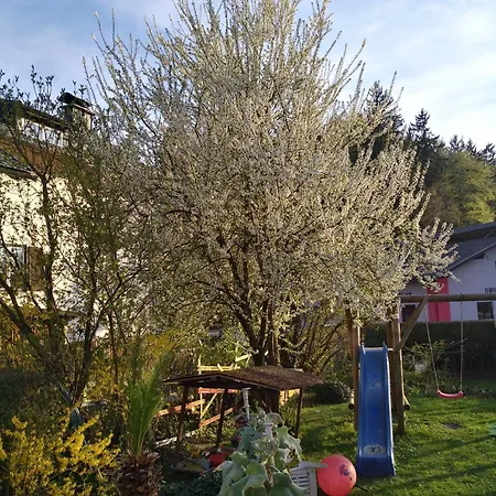 Apartamento Haus Friedburg Velden am Wörthersee